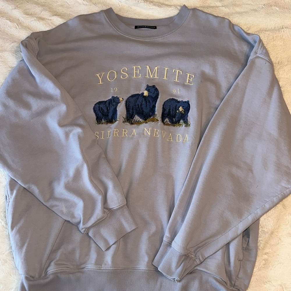 Brandy Mellville Crewneck
